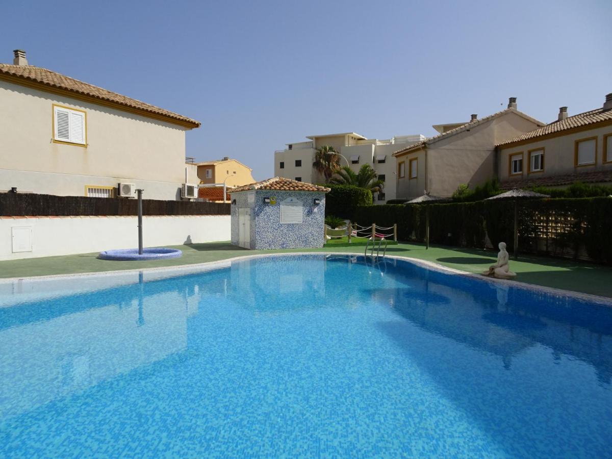La Playa Oliva - Casa 20 Alquiler Solo Familias Apartment Exterior photo